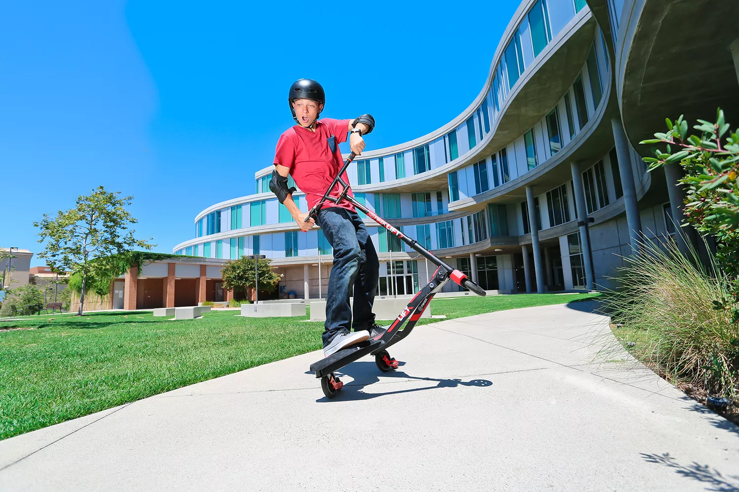 Yvolution Y Fliker LIFT L3 Scooter 7 Yvolution Y Fliker LIFT L3 Scooter - Image 5