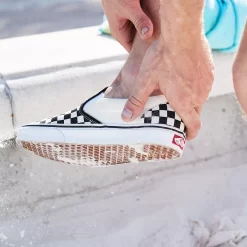 Vans Classic Slip-On Shoes 21 Vans Classic Slip-On Shoes -Sports store 59a M Hurl Out Apr 20LSpring 0047 PDP