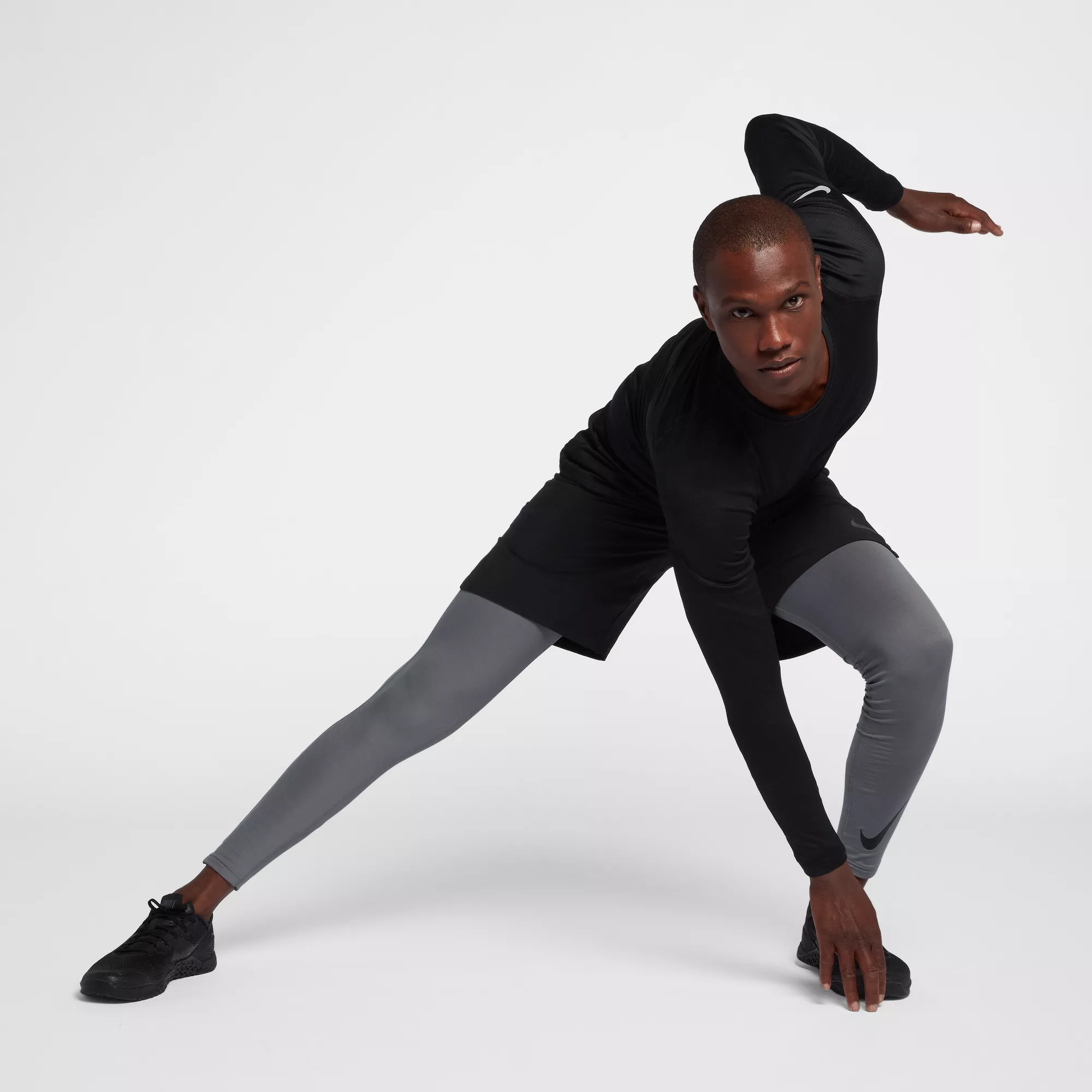 Nike Men's Pro Therma Compression Tights 5 Nike Men's Pro Therma Compression Tights - Image 3