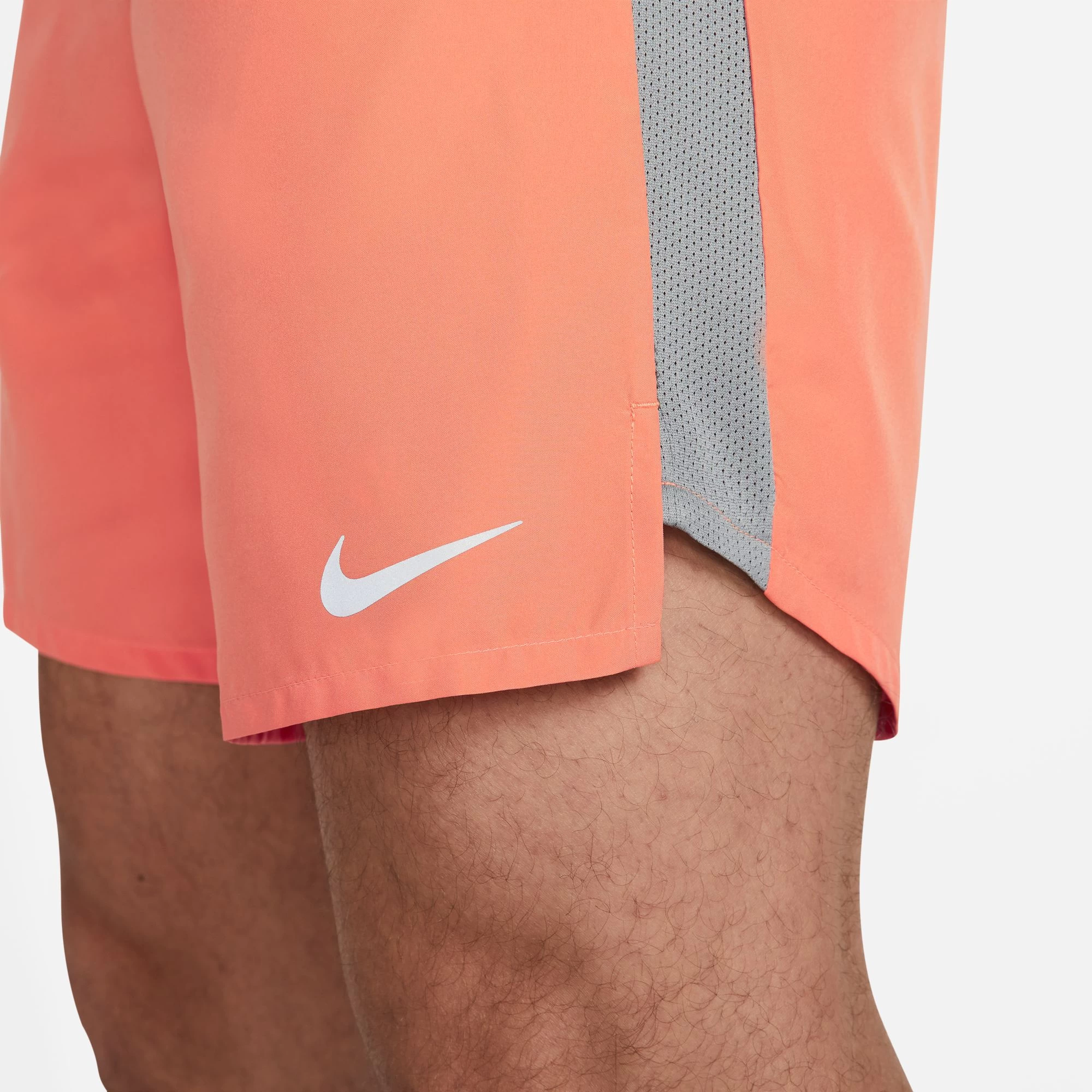 Nike Men's Challenger Brief-Lined 7” Running Shorts 8 Nike Men's Challenger Brief-Lined 7” Running Shorts - Image 6