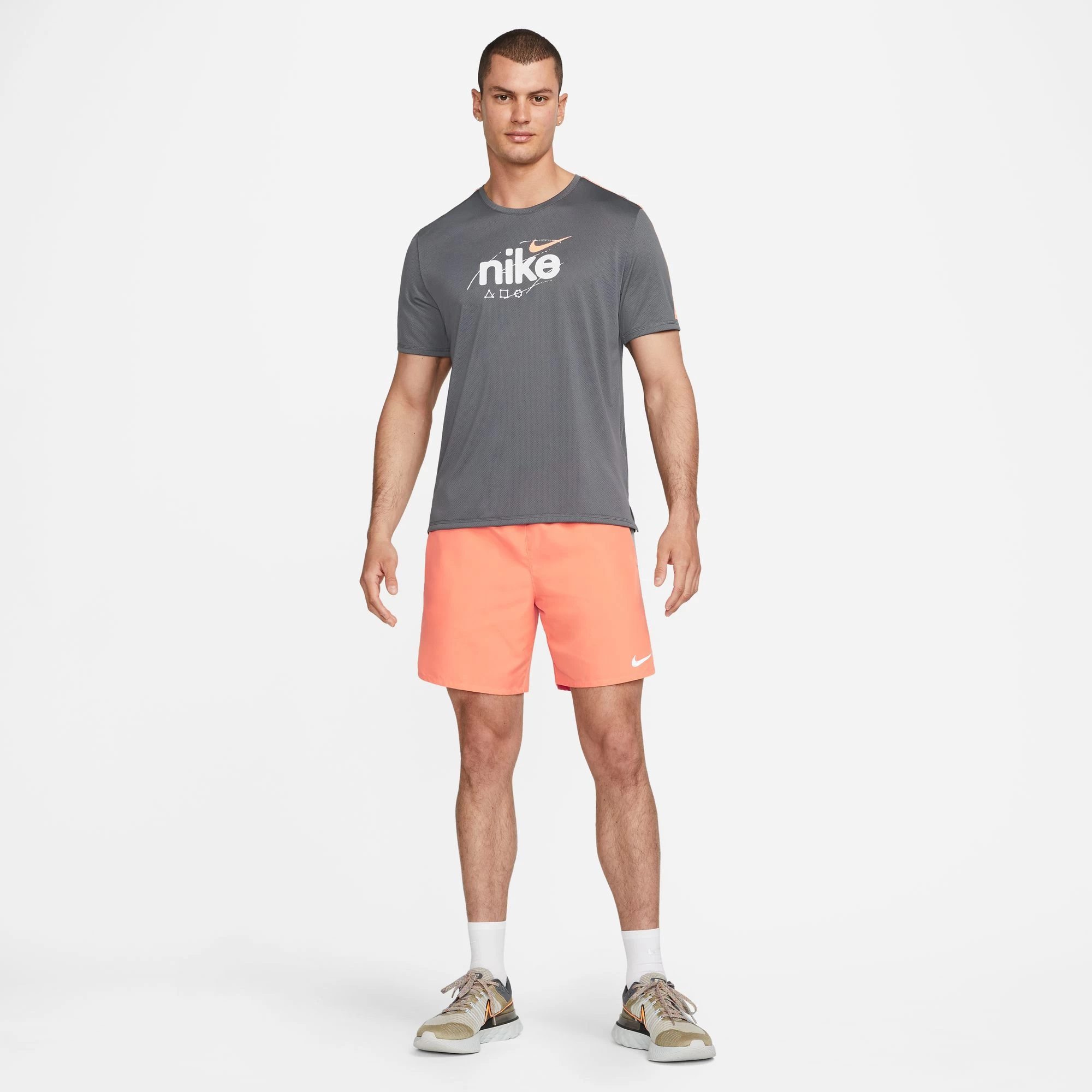 Nike Men's Challenger Brief-Lined 7” Running Shorts 4 Nike Men's Challenger Brief-Lined 7” Running Shorts - Image 2