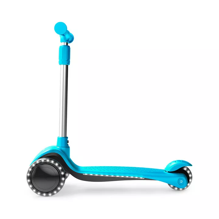 Jetson Lumi Three-Wheel Light Up Kick Scooter 4 Jetson Lumi Three-Wheel Light Up Kick Scooter - Image 2